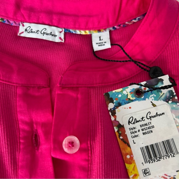 Robert Graham Tops - New with tags Robert Graham top size large but more like medium large